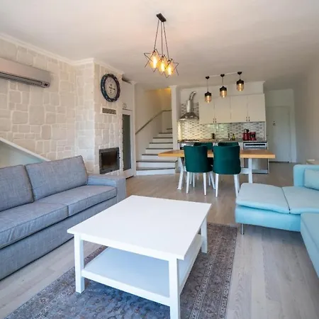 Only Blue Dublex Apartment